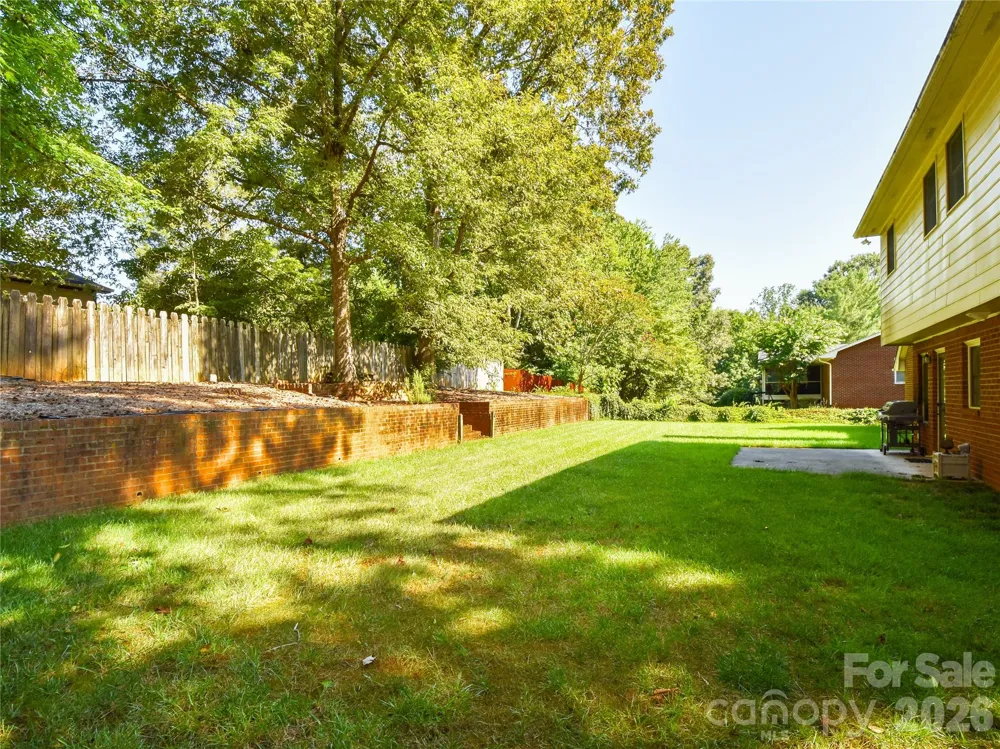 792 Reaford Road Winston Salem, NC 27104