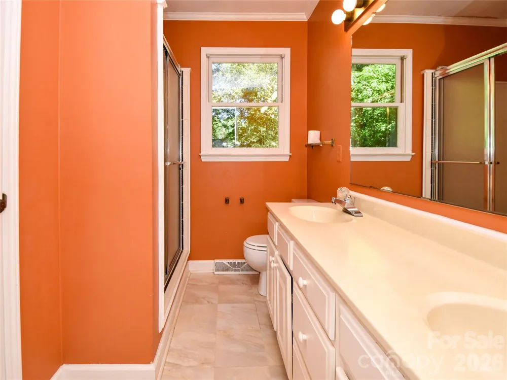 792 Reaford Road Winston Salem, NC 27104