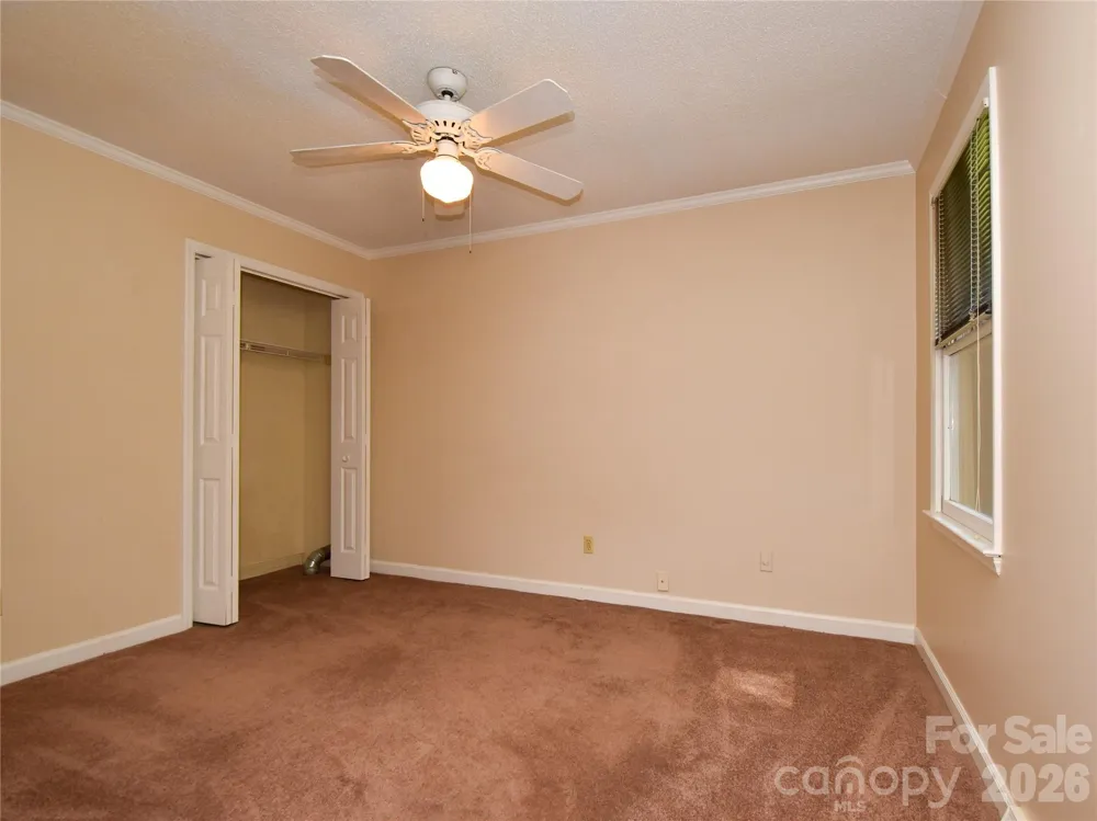 792 Reaford Road Winston Salem, NC 27104