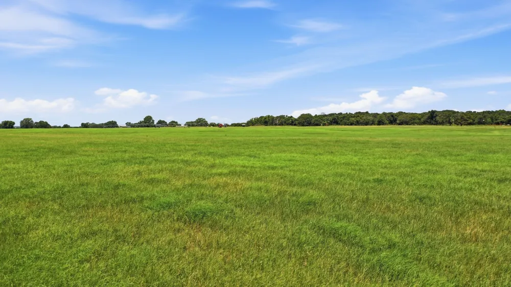 1640 County Road 185 Stephenville, TX 76401