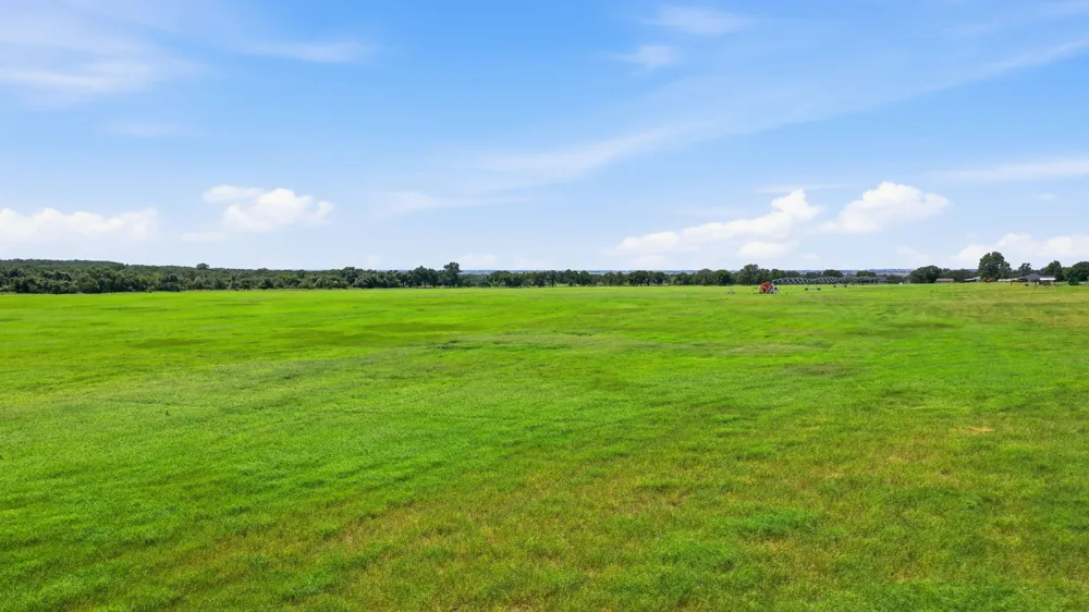 1640 County Road 185 Stephenville, TX 76401