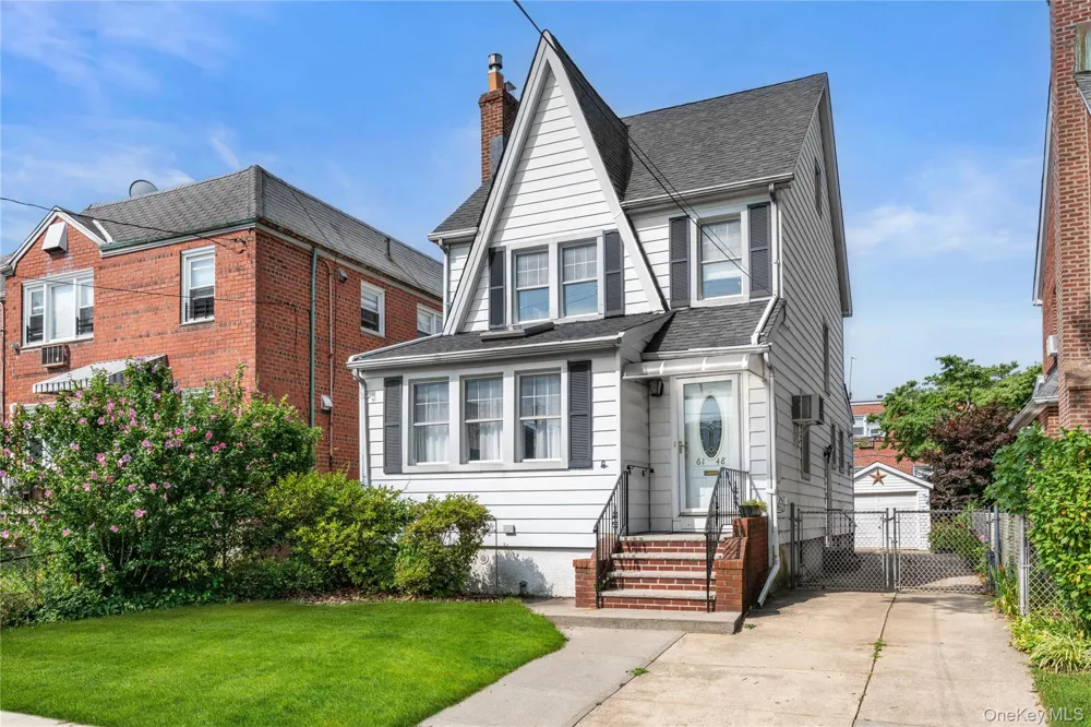 6148 220th Street Oakland Gardens, NY 11364
