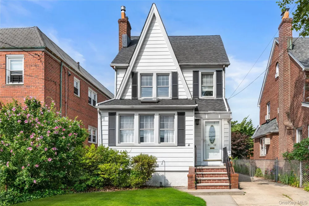 6148 220th Street Oakland Gardens, NY 11364