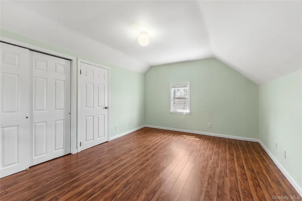 6148 220th Street Oakland Gardens, NY 11364