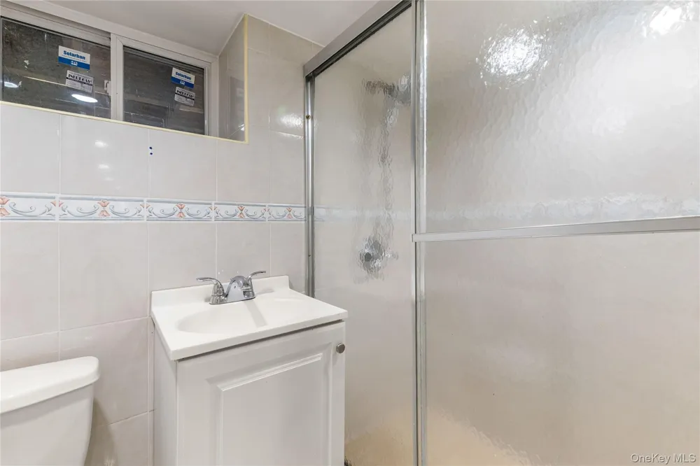 6148 220th Street Oakland Gardens, NY 11364