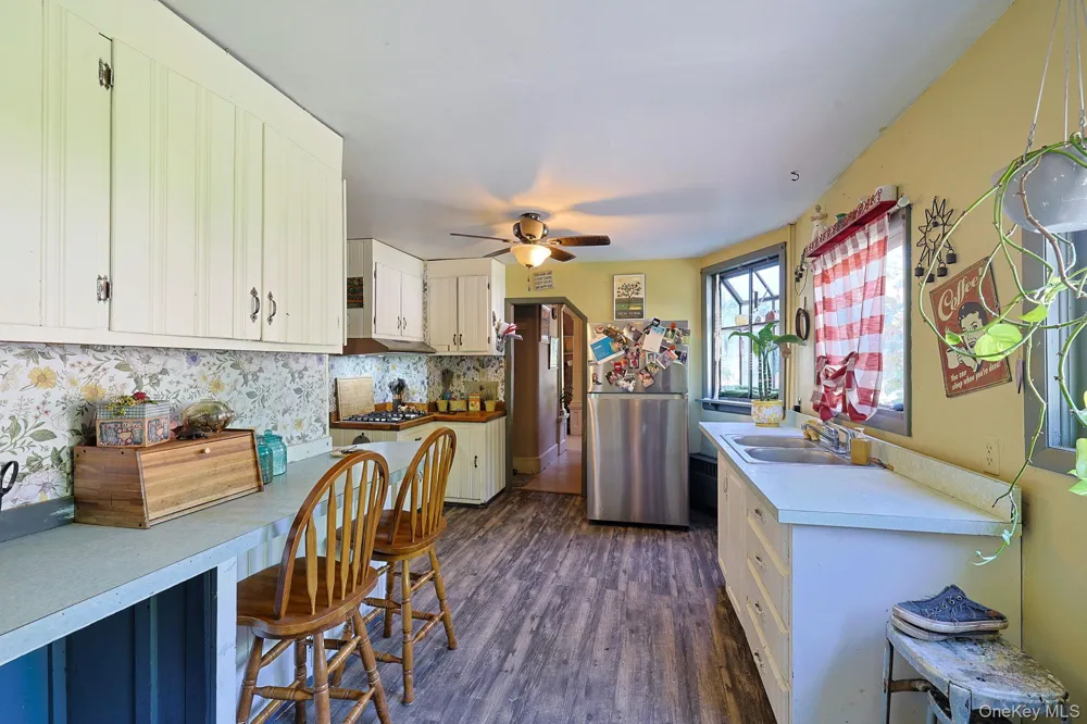 53 E Main Street Washingtonville, NY 10992