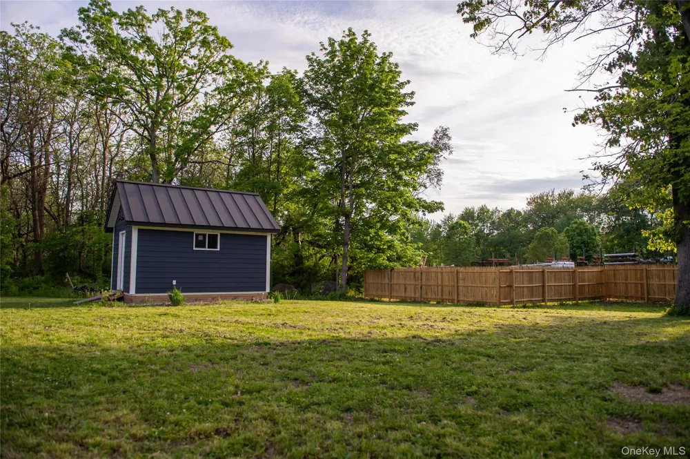 155 Willow Tree Road Milton, NY 12547