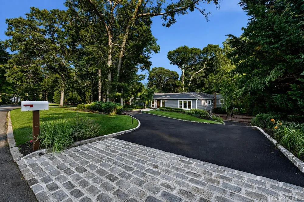 4 Durham Drive Dix Hills, NY 11746