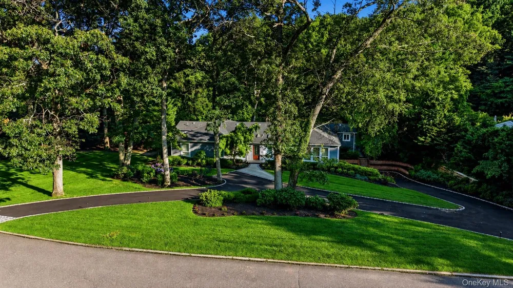 4 Durham Drive Dix Hills, NY 11746