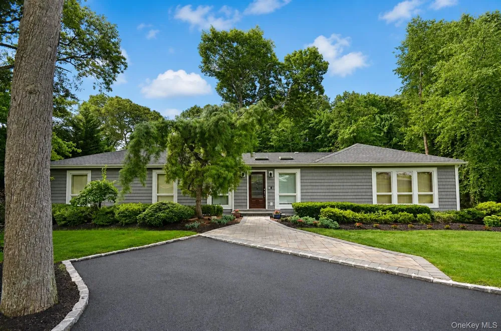 4 Durham Drive Dix Hills, NY 11746