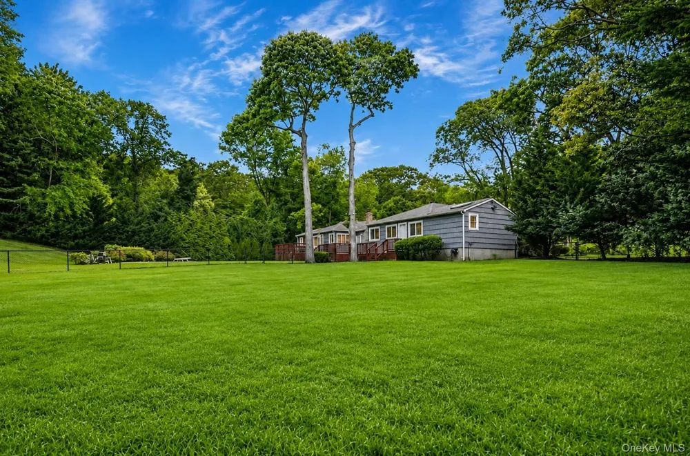 4 Durham Drive Dix Hills, NY 11746