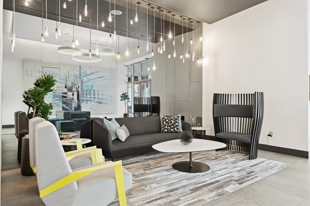 222 West Avenue #1808 Austin, TX 78701