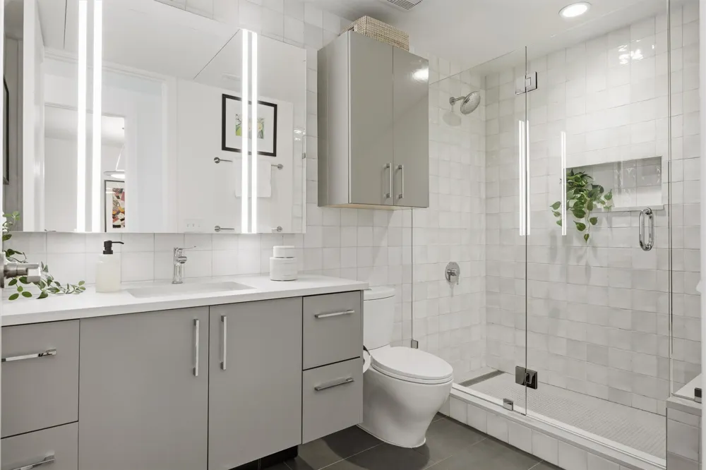 222 West Avenue #1808 Austin, TX 78701