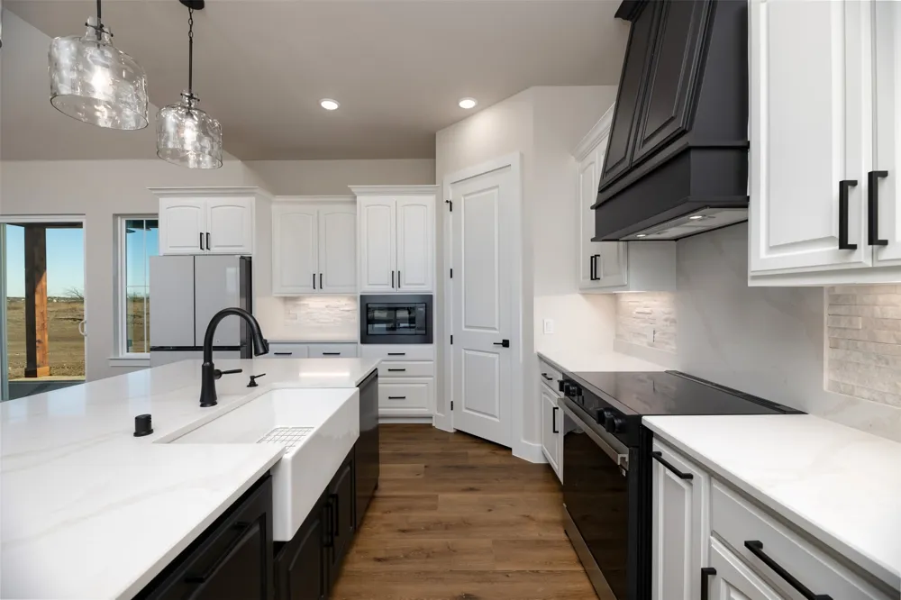 1032 Don Eve Court Azle, TX 76020
