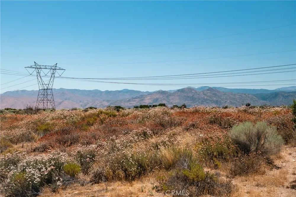 Mesa Linda Oak Hills, CA 92344