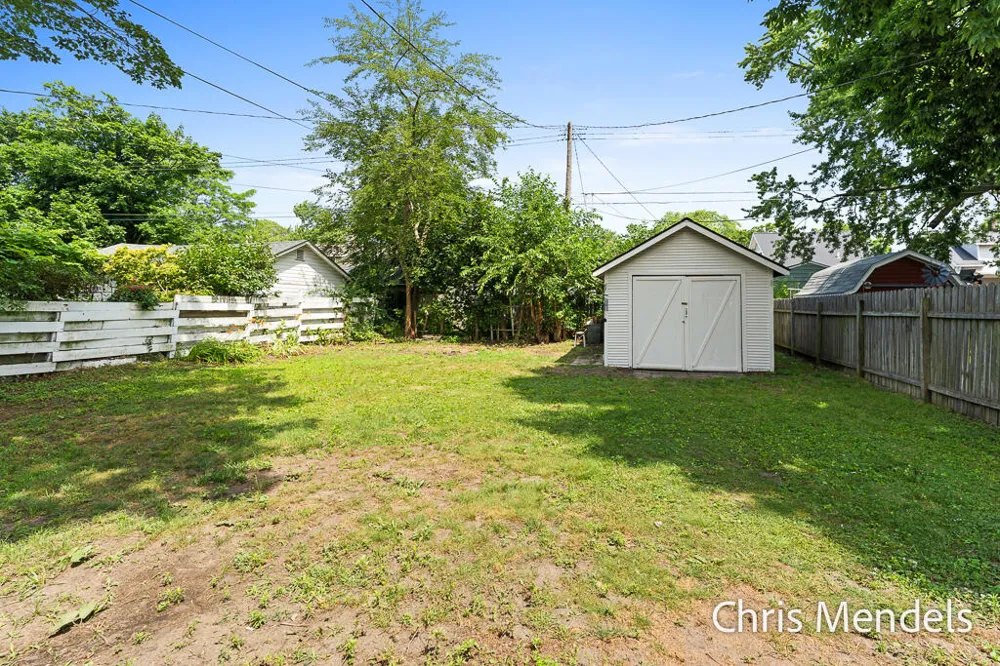 1013 Pennoyer Avenue Grand Haven, MI 49417