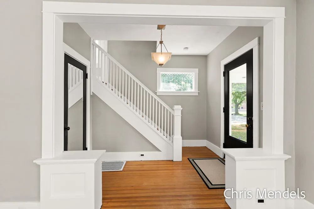 1013 Pennoyer Avenue Grand Haven, MI 49417