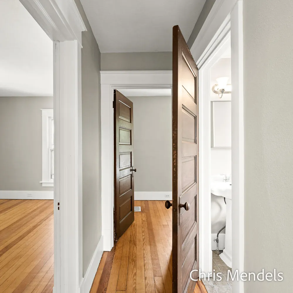 1013 Pennoyer Avenue Grand Haven, MI 49417