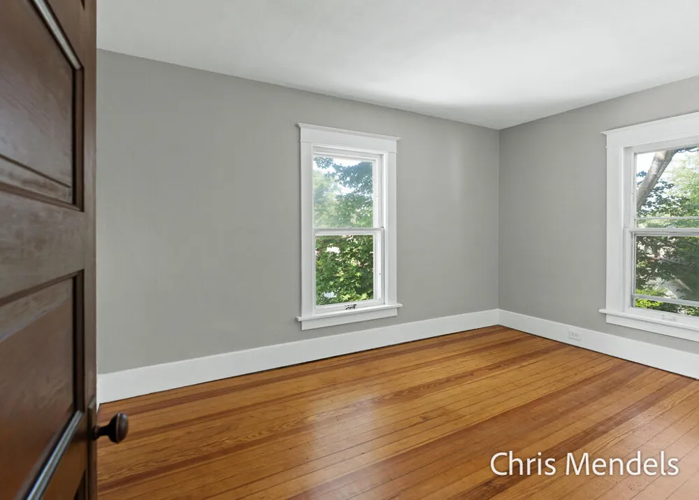 1013 Pennoyer Avenue Grand Haven, MI 49417