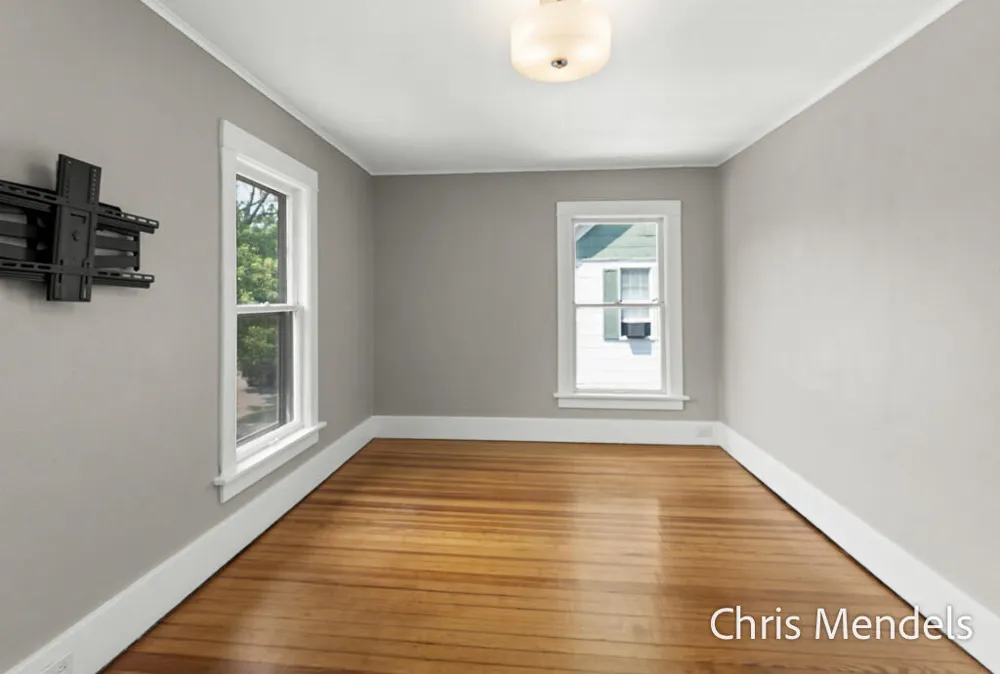 1013 Pennoyer Avenue Grand Haven, MI 49417