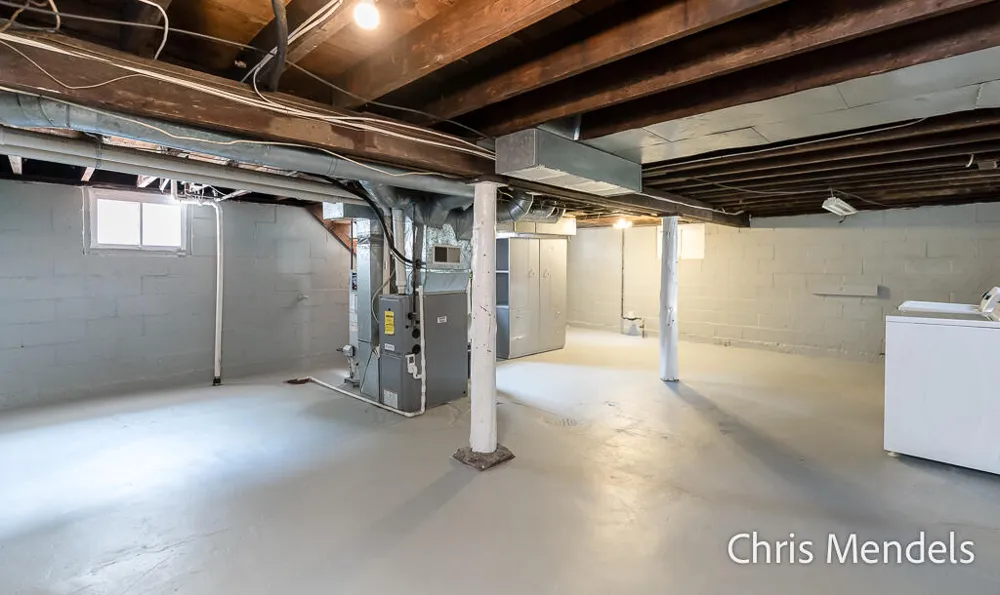 1013 Pennoyer Avenue Grand Haven, MI 49417