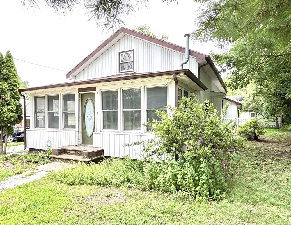 210 Ash Street E Three Oaks, MI 49128