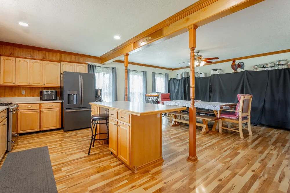 2195 Myers Road Pikeville, TN 37367