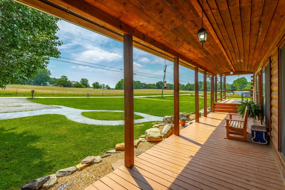 2195 Myers Road Pikeville, TN 37367
