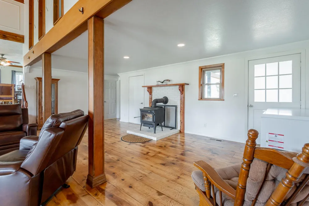 2195 Myers Road Pikeville, TN 37367