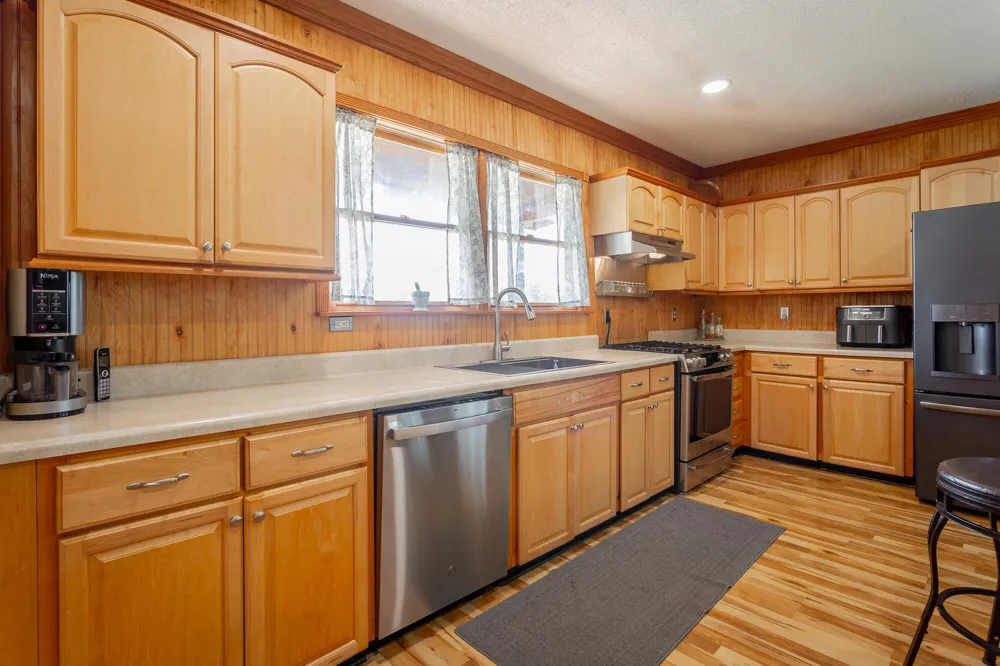 2195 Myers Road Pikeville, TN 37367