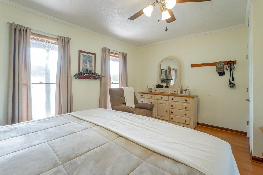 2195 Myers Road Pikeville, TN 37367