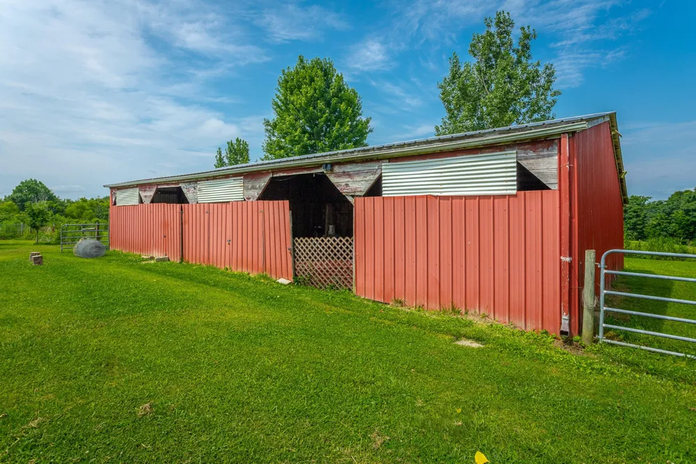 2195 Myers Road Pikeville, TN 37367