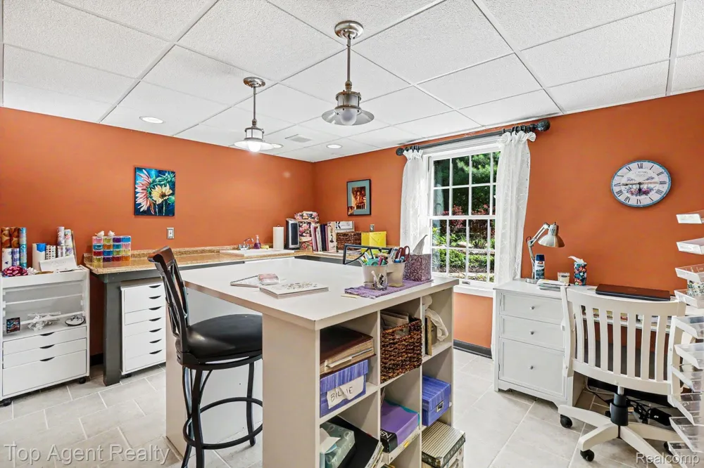 2411 Farmbrook Trail Addison Township, MI 48370