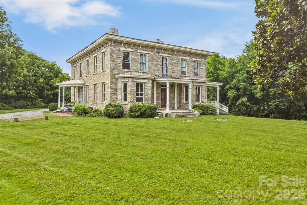 31 Meadows Blake House Lane Fletcher, NC 28732