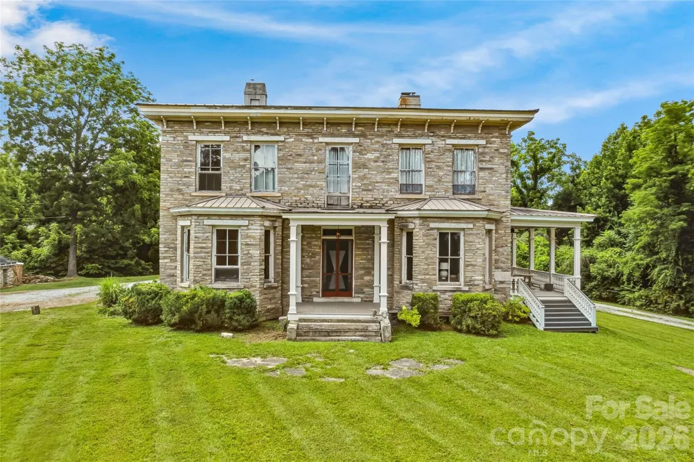 31 Meadows Blake House Lane Fletcher, NC 28732