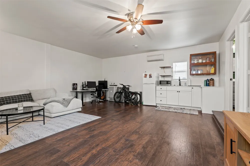 2604 Dana Street Lubbock, TX 79415