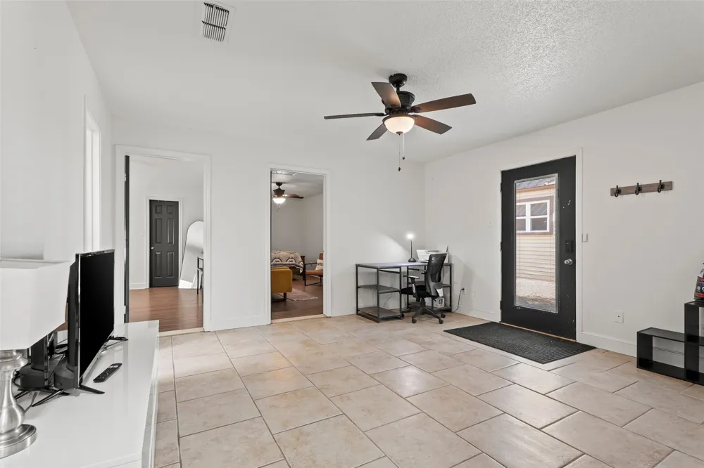 2604 Dana Street Lubbock, TX 79415