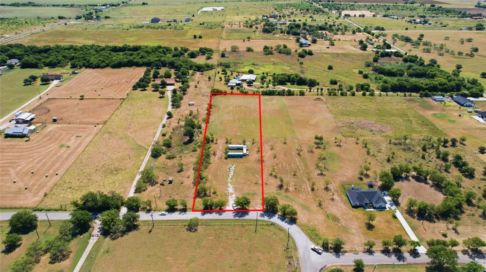 5675 County Road 913 Godley, TX 76044