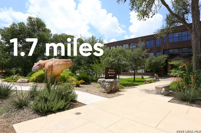 301 OGDEN LN Alamo Heights, TX 78209