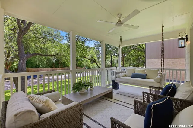 301 OGDEN LN Alamo Heights, TX 78209