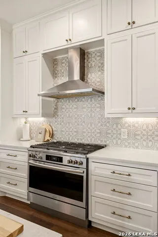 301 OGDEN LN Alamo Heights, TX 78209