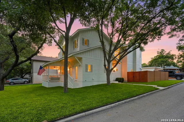 301 OGDEN LN Alamo Heights, TX 78209