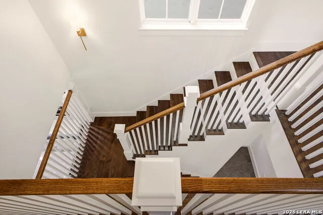 301 OGDEN LN Alamo Heights, TX 78209