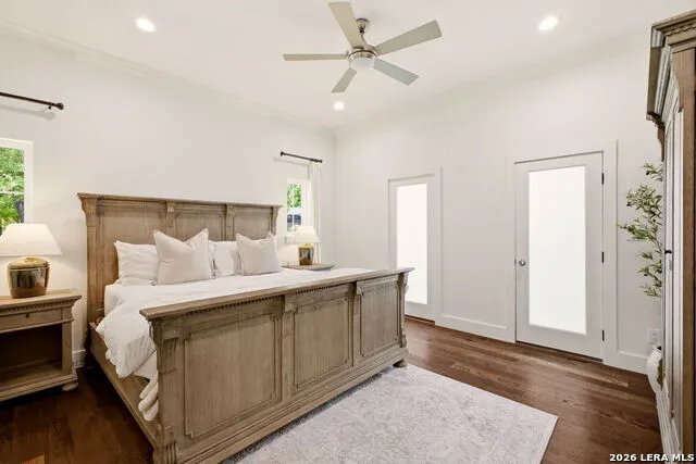 301 OGDEN LN Alamo Heights, TX 78209