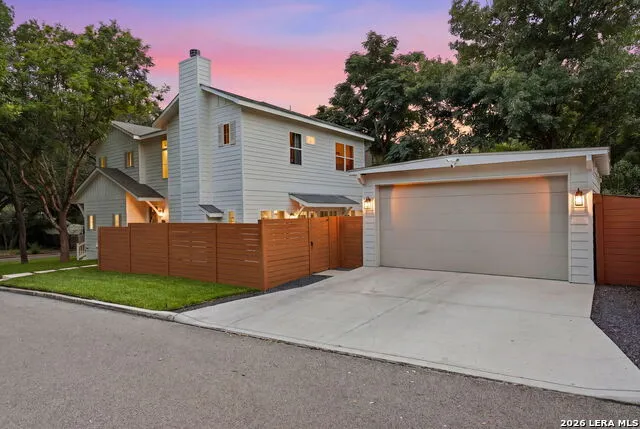 301 OGDEN LN Alamo Heights, TX 78209