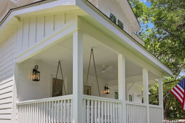 301 OGDEN LN Alamo Heights, TX 78209