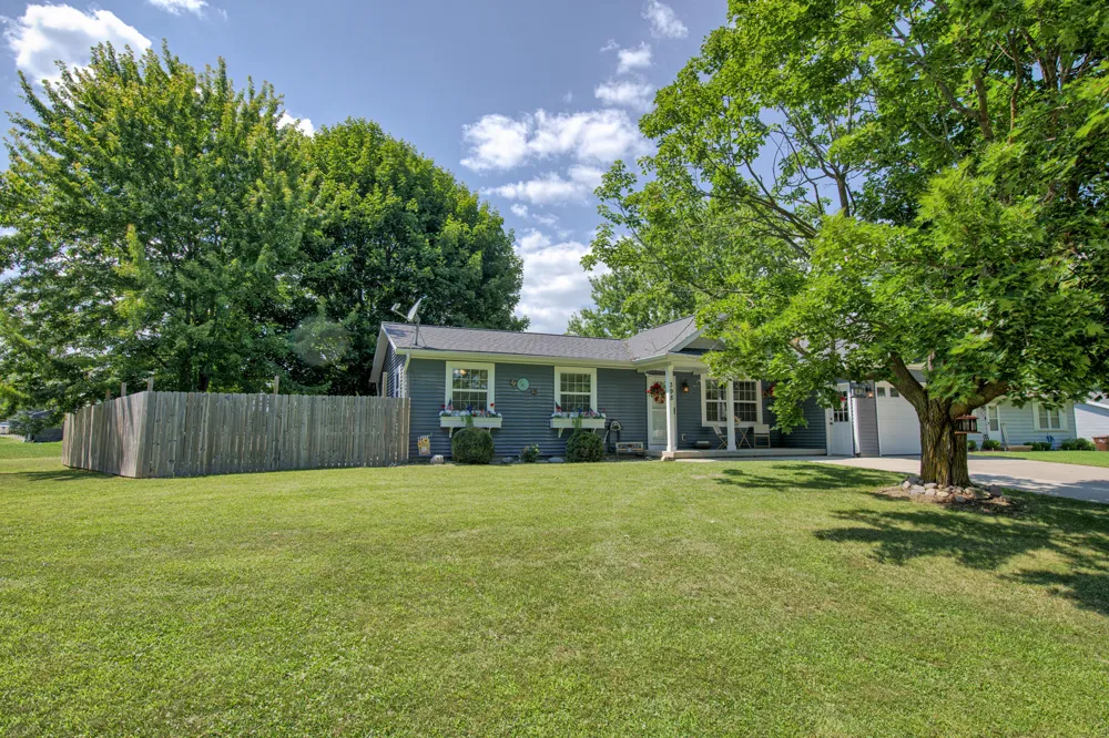 398 Lee Street Sunfield, MI 48890