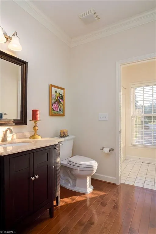 1860 Dunmore Lane Clemmons, NC 27012