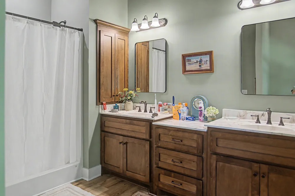 1505 Dark Hollow Rd Lafayette, TN 37083