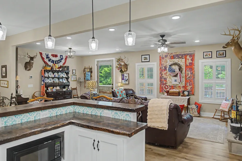 1505 Dark Hollow Rd Lafayette, TN 37083